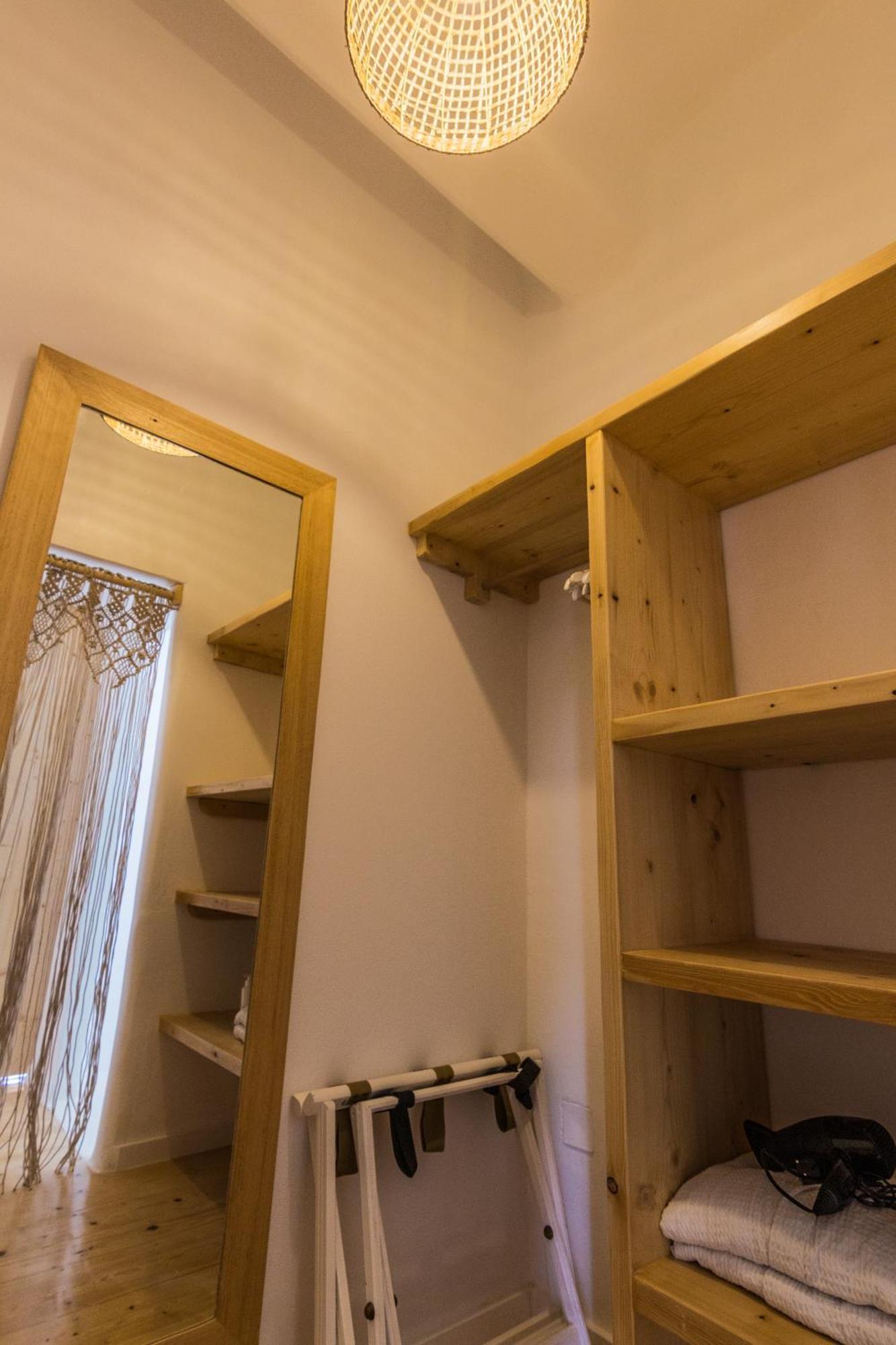 Salt Suites Milos 폴로니아 외부 사진